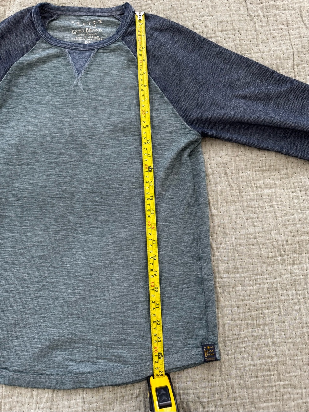 Lucky Brand Venice Burnout Blue Contrast Long Sleeve Raglan Crew T-Shirt - Picture 9 of 10
